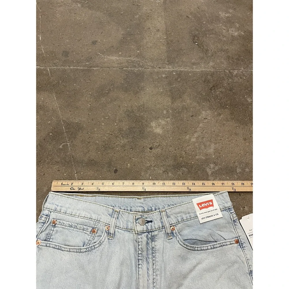 NWT LEVI'S 505 Regular Fit Light Stone Washed Denim‎ Men's Jeans 36W x 34L